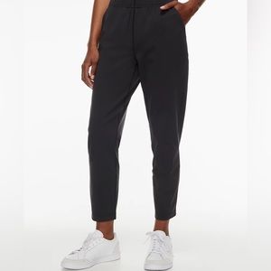 Aritzia Group by Babaton Weekender Pants